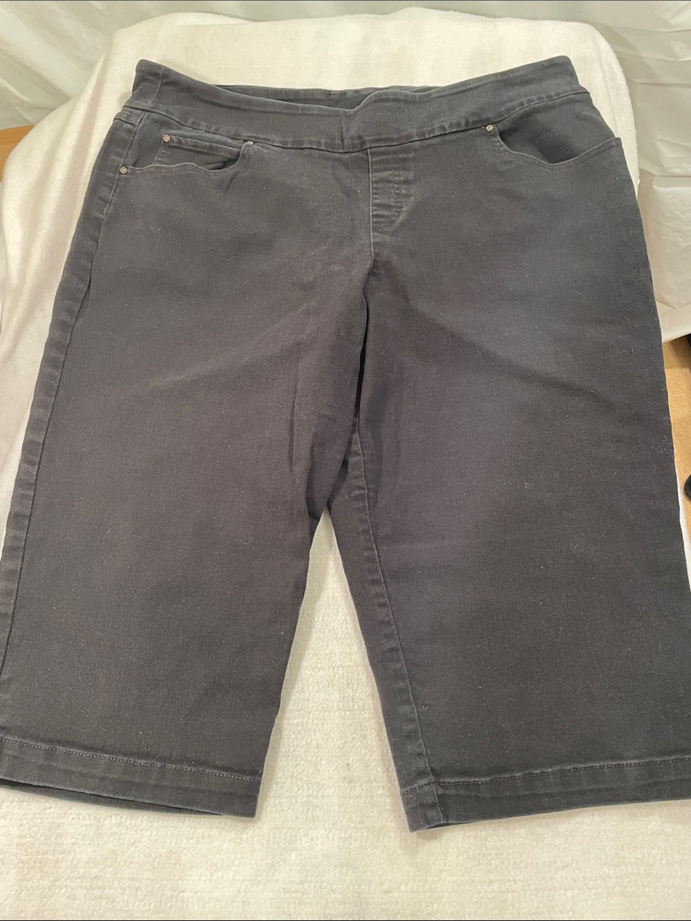 Time and Tru Black Women’s Bermuda Shorts